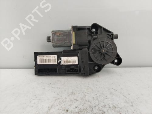 Used Left front window motor RENAULT SCÉNIC III (JZ0/1_) [2008-2016]  19042407
