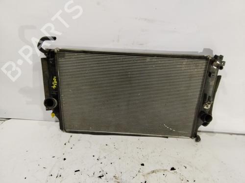 water-radiator-toyota-rav-4-iv-_a4_-2012-2013-2014-2015-2016-2017-2018-2019-32206182 main image