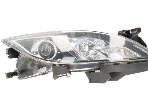 Używane Lampa przednia prawa MAZDA 6 Hatchback (GH) 2.0 MZR-CD (GH14) (140 hp) 30719212