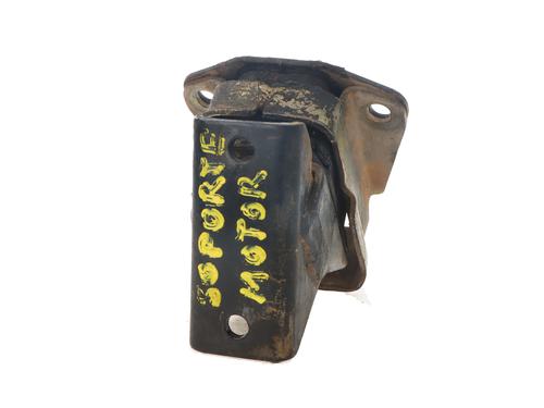 Engine mount MITSUBISHI L200 (K7_T, K6_T, K5_T) 2.5 TD 4WD (K74T) | BP31215357M89