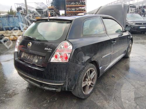 Feu arrière droit FIAT STILO (192_) 1.9 JTD (192_XE1A) | BP29982658C35