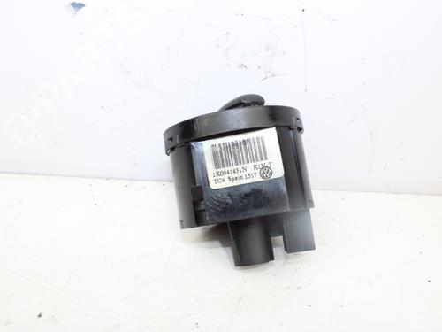 Used Headlight switch VW GOLF IV (1J1) [1997-2008]  24201576