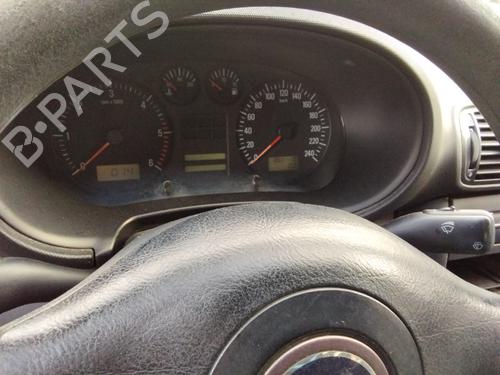Warning switch SEAT TOLEDO II (1M2) | BP31881801I22