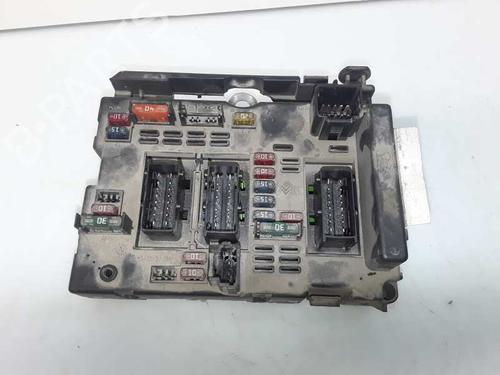 Fuse box PEUGEOT 307 (3A/C)  | BP8563227E1 