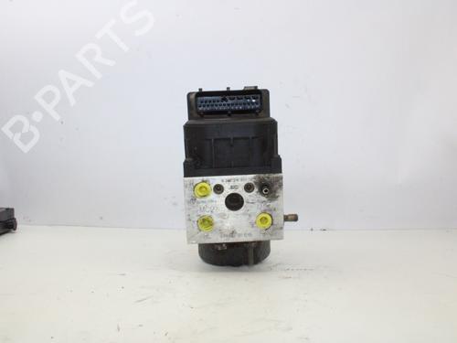 Used ABS pump NISSAN PRIMERA (P11) 2.0 16V (140 hp) 13927774