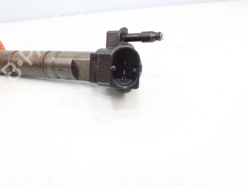 Used Injector MERCEDES-BENZ R-CLASS (W251, V251) R 280 CDI 4-matic (251.020) (190 hp) 18711216