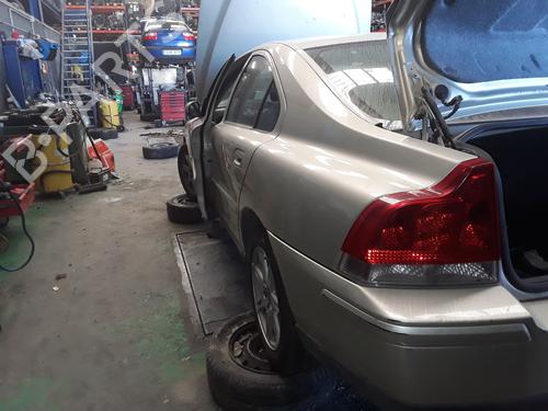 Front right lock VOLVO S60 I (384) 2.4 | BP21661964C97 