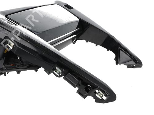 Middle console PEUGEOT 2008 II (UD_, US_, UY_, UJ_, UR_, UC_)  | BP29998386I22 