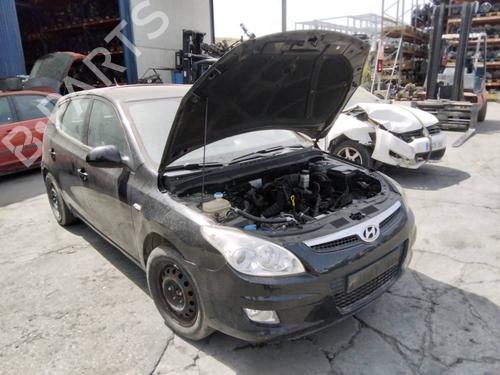 Used Parts HYUNDAI i30 Estate (FD) 2.0 CRDi 4953784