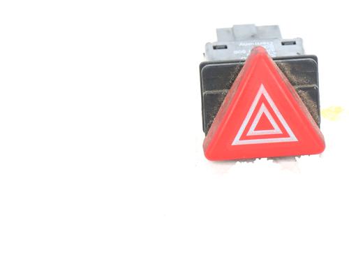 warning-switch-audi-a3-8p1-2003-2004-2005-2006-2007-2008-2009-2010-2011-2012-2013-31830801 main image