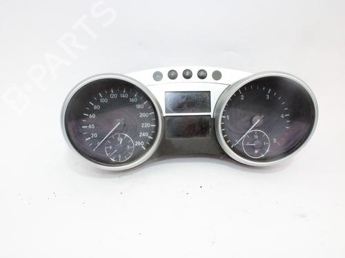 Used Instrument cluster MERCEDES-BENZ M-CLASS (W164) ML 320 CDI 4-matic (164.122) (224 hp) 15503001