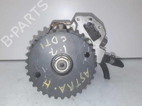 Used Injection pump OPEL ASTRA H (A04) [2004-2014]  8566024