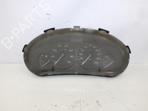 Used Instrument cluster PEUGEOT 206 Hatchback (2A/C) [1998-2012]  13906412