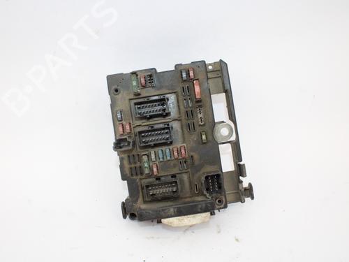 Used Fuse box PEUGEOT 206 Saloon 1.4 (75 hp) 15351219