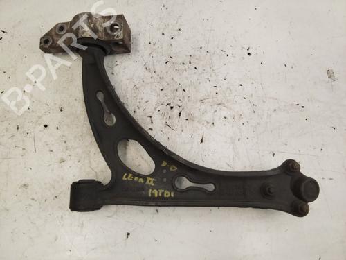 Used Right front suspension arm SEAT LEON (1P1) [2005-2013]  25858272