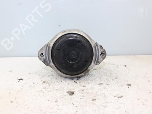 Used Engine mount BMW 3 (E90) 318 d (143 hp) 18484084
