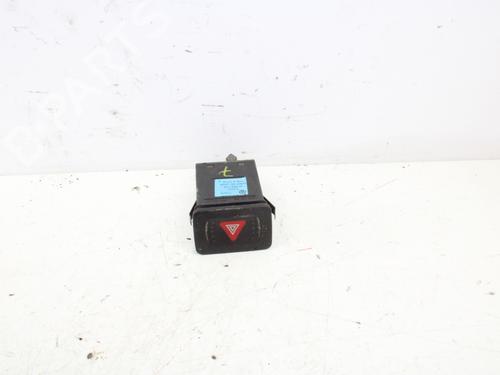 Used Warning switch VW GOLF IV (1J1) [1997-2008]  13617684