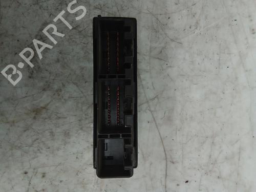 Dør styreenhed FORD FOCUS I Saloon (DFW) 1.6 16V | BP8582079M56 