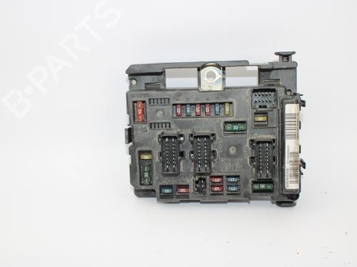 Fuse box CITROËN C5 I (DC_) 1.8 16V (DC6FZB, DC6FZE) | BP12307898E1 