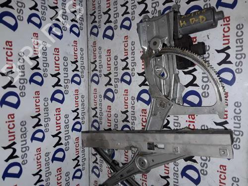Used Front right window mechanism OPEL ASTRA H (A04) [2004-2014]  8552824