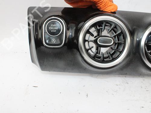Air vent MERCEDES-BENZ A-CLASS (W177) A 220 4-matic (177.045) | BP15654597I21 