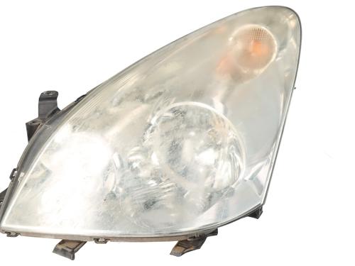 Venstre forlygte TOYOTA COROLLA Verso (ZER_, ZZE12_, R1_) 2.2 D-4D (AUR10_, AUR10R) (177 hp) 32366766