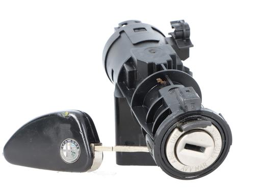 Used Ignition barrel Ignition barrel ALFA ROMEO GT (937_) 1.9 JTD (937CXN1B) (150 hp) 33852304 33852304