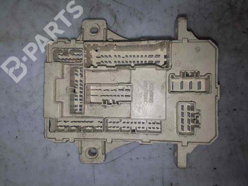 Used Fuse box Fuse box HYUNDAI i30 (FD) 1.6 CRDi (90 hp) 8570102 8570102