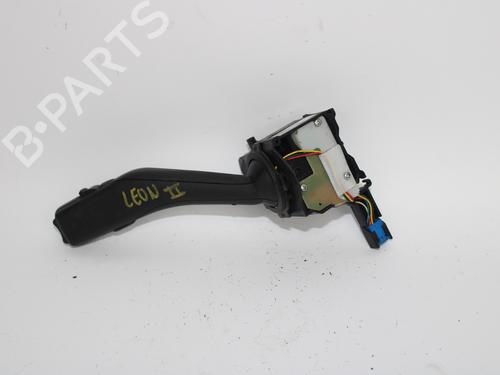 Steering column stalk SEAT LEON (1P1) 2.0 TDI 16V | BP11859946I23 