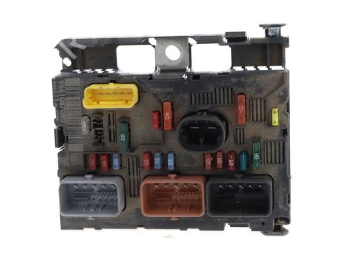 Zekeringkast PEUGEOT 307 Break (3E) 1.6 HDi 110 (109 hp) 30689663
