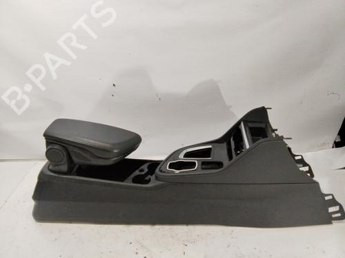 Apoyobrazos central Apoyobrazos central BMW 2 Gran Tourer (F46) 216 d (116 hp) 34330629 34330629