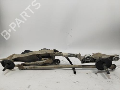 Used Front wiper motor RENAULT KOLEOS I (HY_) 2.0 dCi (HY0K) (150 hp) 28724020