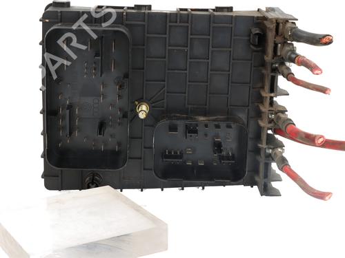 Fuse box VW TOURAN (1T1, 1T2) | BP30262760E1