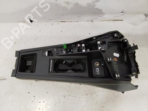 Console centrale Console centrale PEUGEOT 308 III (FB_, FH_, FP_, F3_, FM_) [2021-2026] 34188810 34188810