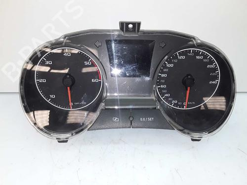 Used Instrument cluster SEAT IBIZA IV (6J5, 6P1) [2008-2017]  8563387