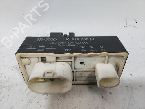 Used Electronic module SEAT CORDOBA (6L2) 1.9 TDI (100 hp) 28373884