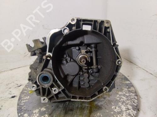 Caja de cambios FIAT LINEA (323_, 110_) 1.3 D Multijet (323AXB11, 323AXB1A) (90 hp) 32679330