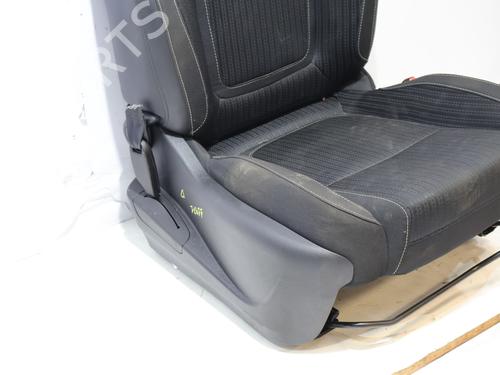 Right front seat RENAULT MEGANE IV Hatchback (B9A/M/N_) | BP37071658C16 - Image 8