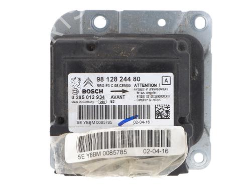 Used ECU airbags ECU airbags CITROËN C4 CACTUS 1.2 THP 110 (110 hp) 33798787 33798787