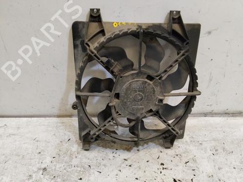 Used Radiator fan HYUNDAI SANTA FÉ II (CM) 2.2 CRDi GLS (150 hp) 18107496