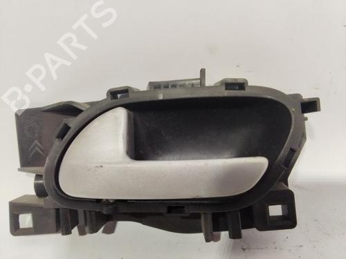 Venstre foran invendig håndtak FORD MONDEO III Saloon (B4Y) 2.0 TDCi (130 hp) 23224720