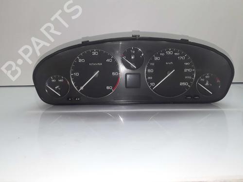 Used Instrument cluster PEUGEOT 607 (9D, 9U) 2.0 HDi (107 hp) 8562824