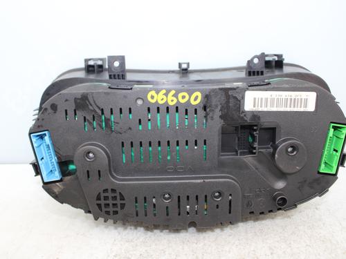 Instrument cluster VW GOLF IV (1J1)  | BP18246555C47 
