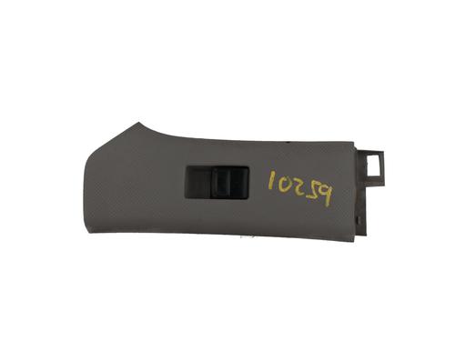 Used Right front window switch TOYOTA YARIS (_P9_) [2005-2014]  30279450