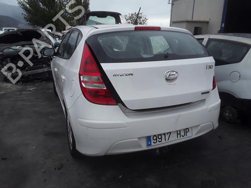 Engine control unit (ECU) HYUNDAI i30 (FD)  | BP15880667M57 