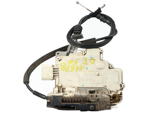 front-left-lock-vw-passat-b6-3c2-2005-2006-2007-2008-2009-2010-2011-35813927 main image