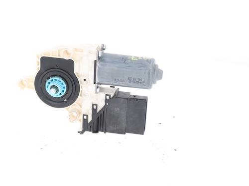 Rudehejsemotor bagstkærm højre SEAT LEON (1P1) | BP30808495E22