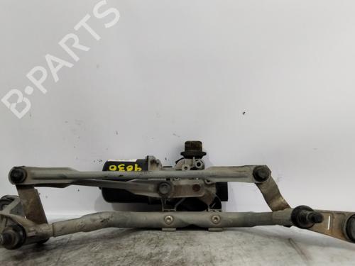 Used Front wiper motor RENAULT CLIO IV (BH_) [2012-2021]  26610709