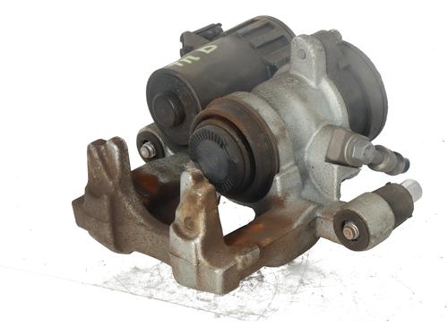 BP32266252M106 main image