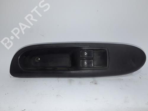 Used Left front window switch RENAULT CLIO II (BB_, CB_) 1.5 dCi (B/CB08) (82 hp) 10653091